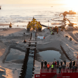 Instalan cables off shore para conectar parques eólicos marinos con la electricidad en Países Bajos