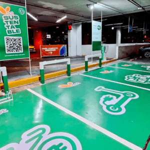 Schneider Electric instaló cargadores eléctricos en los principales shoppings de Argentina