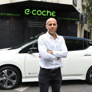 Con una inversión de $16 millones, crearon la primera empresa que alquila autos eléctricos en Argentina