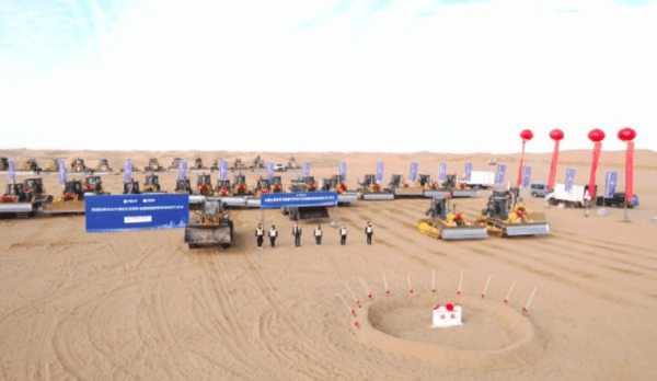 En medio del desierto, un gigante asiático inició la construcción del mayor proyecto energético del mundo