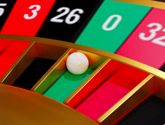 Por qué la ruleta es la reina del casino y cómo se juega
