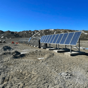 Así es el parque solar que están construyendo 360 Energy y Genneia en la Antártida