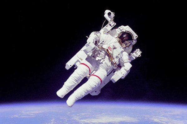 Astronautas de la Estación Espacial Internacional revelaron a qué huele el espacio