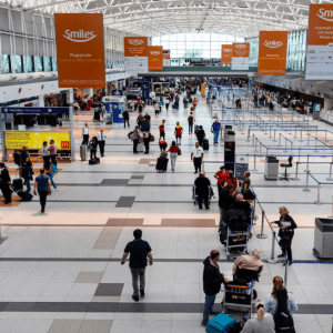 El BID insta a invertir en formación y pymes para evitar la migración en Latinoamérica