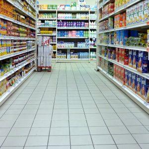 Carrefour envuelto en actos de discriminación: fue denunciado por dos clientes