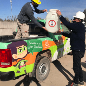 Día del Reciclaje: un litro de aceite vegetal usado puede contaminar hasta mil litros de agua