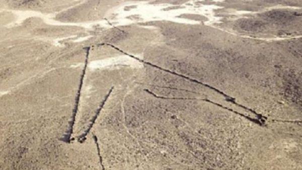 Revelaron el origen de los grabados gigantes en el desierto de Arabia Saudita hace 9000 años