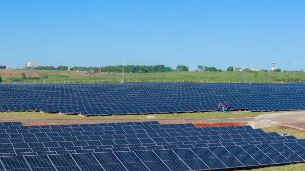 En Misiones pusieron en marcha el tercer parque solar de la provincia