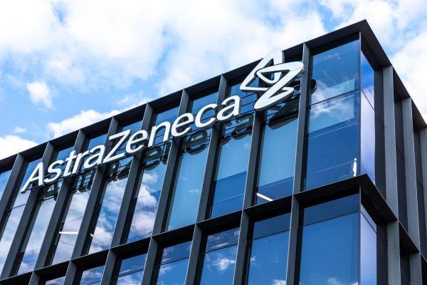 Astrazeneca firmó un acuerdo con Genneia y busca así ser cero emisiones de carbono para 2025