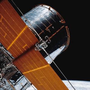 La NASA reveló un “monstruo cósmico” que distorsiona el tiempo y el espacio