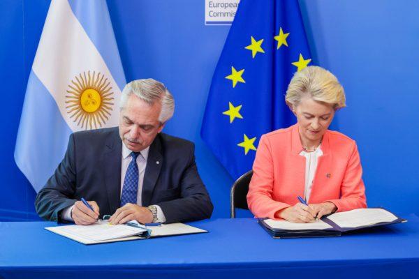 Alianza energética histórica: Argentina y la UE firman memorándum de entendimiento