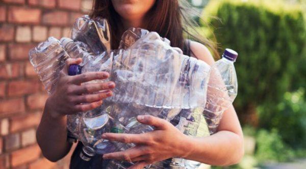 Con una técnica innovadora, un grupo de investigadores lograron convertir residuos plásticos en jabón