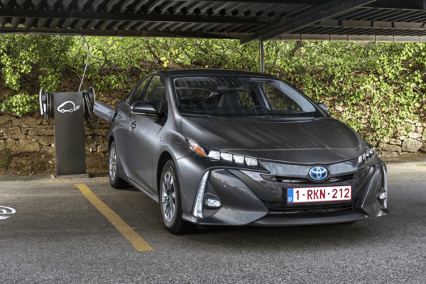 Así son los planes de Toyota para impulsar los vehículos eléctricos en China