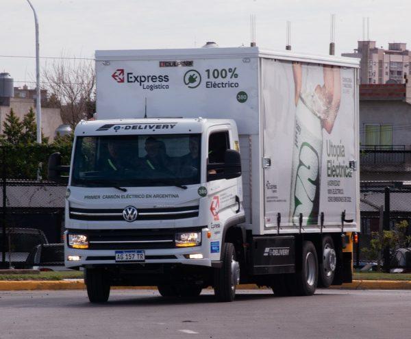 Así es el primer camión de reparto 100% eléctrico de Cervecería y Maltería Quilmes