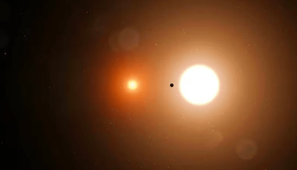 Como en las películas, científicos hallaron sistemas solares con tres estrellas en el universo
