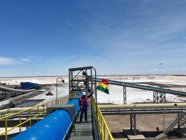 Bolivia ya tiene su primera planta de carbonato de litio: cuántos dólares invirtió