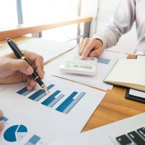 Cómo mantener la competitividad de los salarios, la incertidumbre de 200 empresas en Argentina de cara al 2024