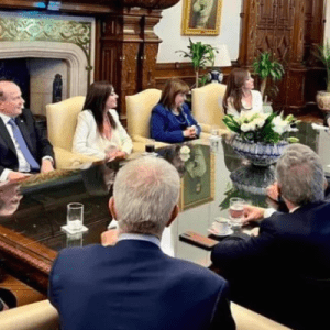 Milei y Francos confirmaron al nuevo secretario de Turismo, Ambiente y Deportes