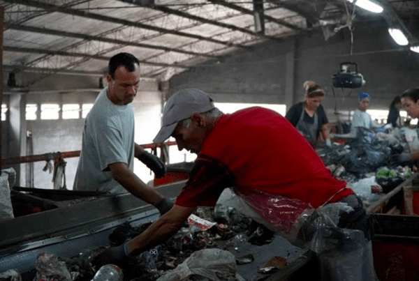 Coca-Cola Argentina anunció una inversión millonaria para impulsar el reciclaje en un municipio bonaerense