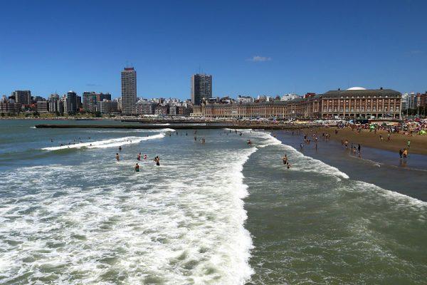 Inédito: El mar registró la temperatura más alta en 10 años en Mar del Plata