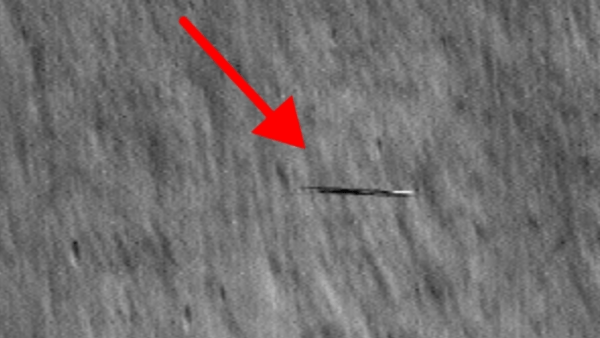 La NASA descubrió una “tabla de surf” en la superficie de la Luna
