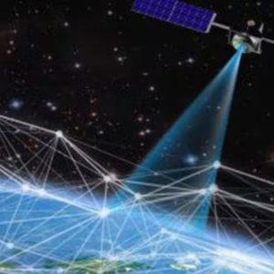 Alertan por tormenta severa tras explosiones solares en dirección a la Tierra