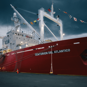 Así es el primer barco pesquero híbrido de Argentina