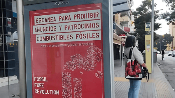 Esta es la primera ciudad del mundo en prohibir la publicidad de combustibles fósiles