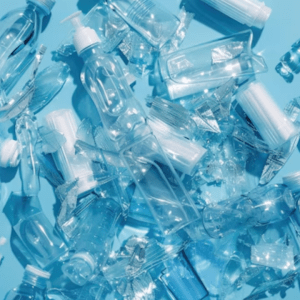 Una marca de cosmética impulsa la producción sostenible con PET reciclado 100% argentino