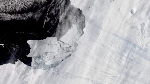 La NASA reveló un extraño “humo marino” que se eleva desde un glaciar vital para la Antártida