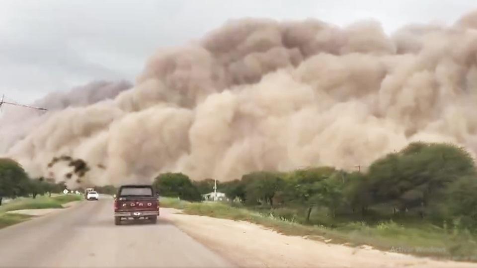 Santiago del Estero y Chaco tormenta polvo