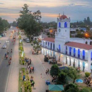 Cuál es la ciudad “cuna de las empanadas”, estatuas únicas y que tiene a un campeón del mundo