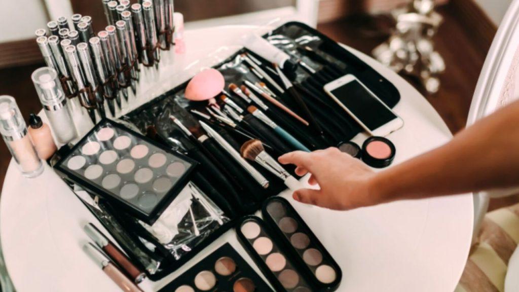 Alerta padres: los cosméticos infantiles que la ANMAT prohibió por riesgo sanitario Alerta padres: los cosméticos infantiles que la ANMAT prohibió por riesgo sanitario