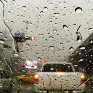 San Valentín bajo lluvia y con alerta por tormentas: cuándo comienzan las precipitaciones en CABA