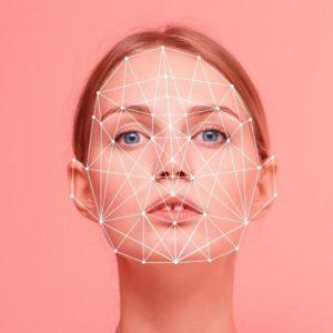 Cómo la inteligencia artificial potencia la creatividad y personalización en belleza