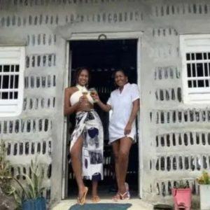 Madre e hija construyeron una casa con 8 mil botellas de vidrio: ¿cuál fue la traba mayor que tuvieron?