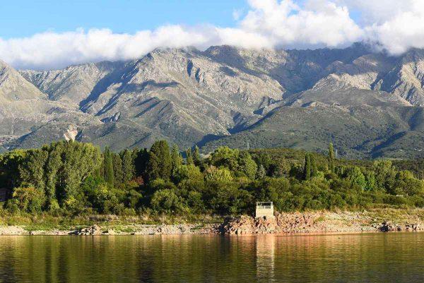 Los Hornillos, la joya serrana de Córdoba que enamora con su microclima y naturaleza salvaje*
