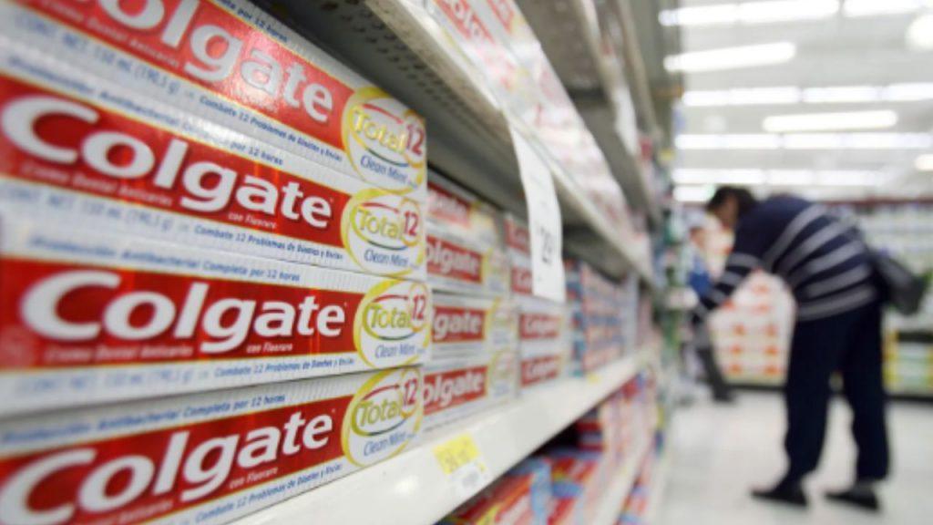 La oferta de Colgate a los usuarios que hayan comprado una pasta dental que está prohibida por ANMAT