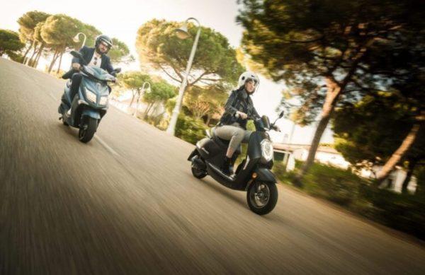Las motos eléctricas que marcan tendencia en Argentina y sus ventajas frente a las de combustión
