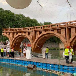 Con París como inspiración, una ciudad histórica de Europa busca recuperar su principal río para uso turístico