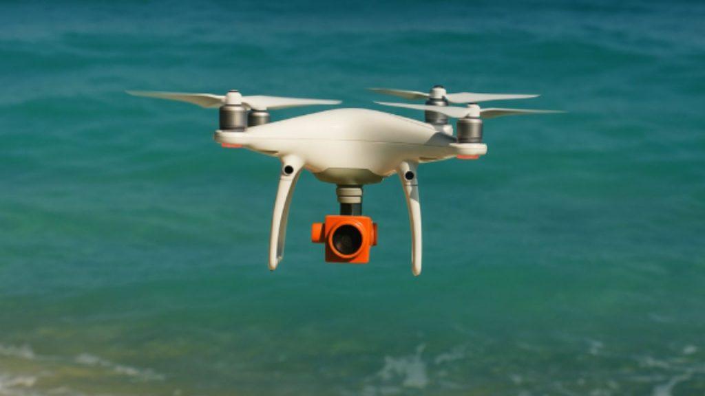 Desarrollaron drones para detectar altas concentraciones de este producto que es dañino para el mar