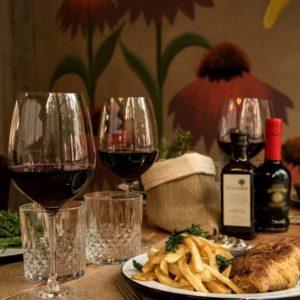 Los mejores restaurantes de Azcuénaga: sabores caseros y cocina sustentable en el corazón rural