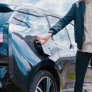 Guía práctica para mantener un auto híbrido y alargar su vida útil