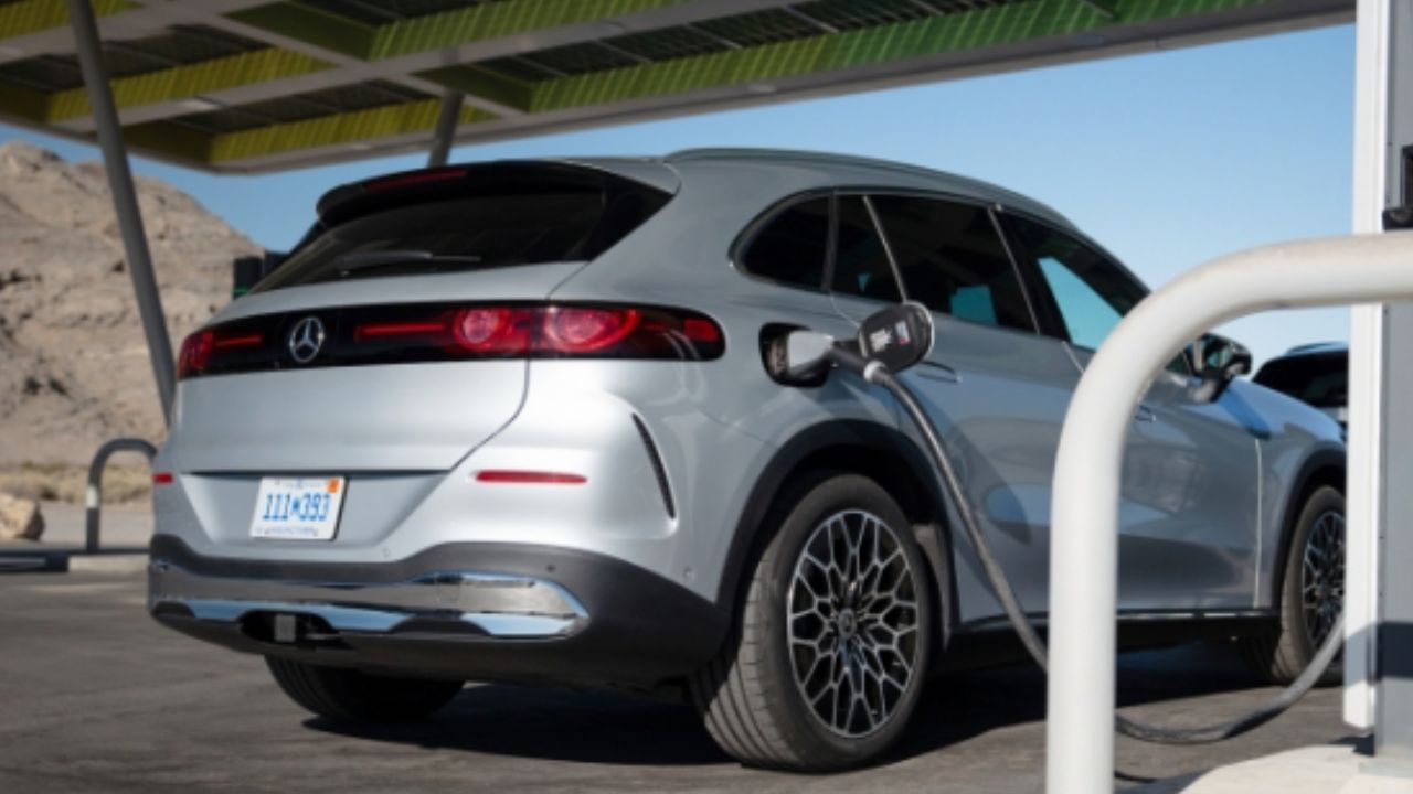 Mercedes-Benz refuerza su apuesta el&eacute;ctrica y marca distancia con la combusti&oacute;n tradicional