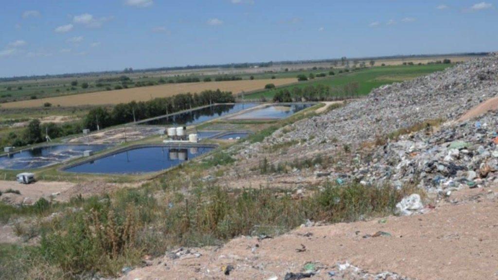 Ricardone bajo la lupa: cómo es el relleno sanitario que recibe 270 mil toneladas de basura Ricardone bajo la lupa: cómo es el relleno sanitario que recibe 270 mil toneladas de basura