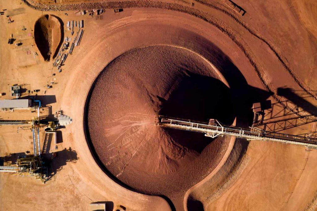 Un informe acusa a las empresas mineras de “descuidar” sus planes de descarbonización Un informe acusa a las empresas mineras de “descuidar” sus planes de descarbonización