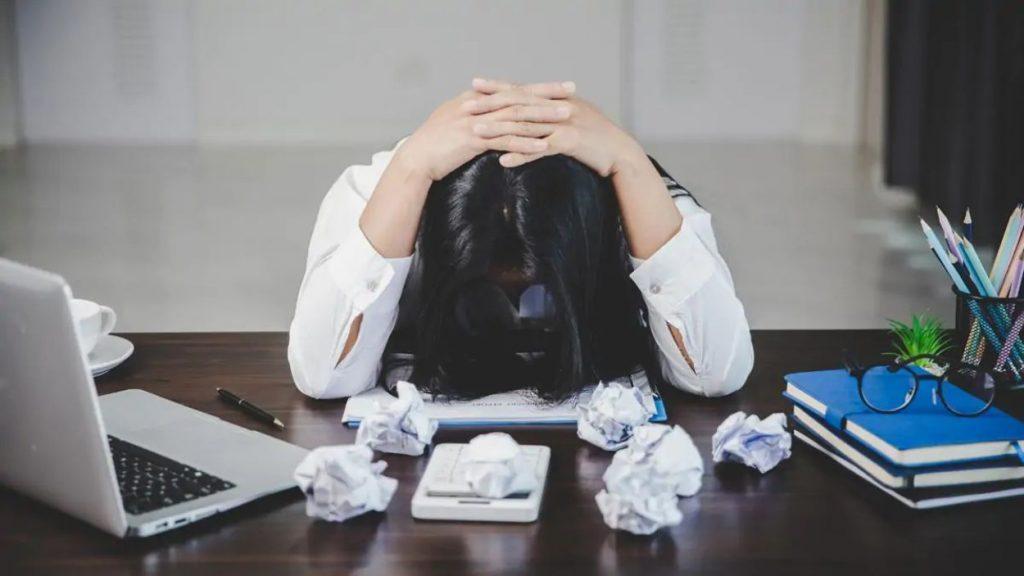 Alerta por la salud mental: el 49% de los argentinos dice vivir con estrés y ansiedad Alerta por la salud mental: el 49% de los argentinos dice vivir con estrés y ansiedad