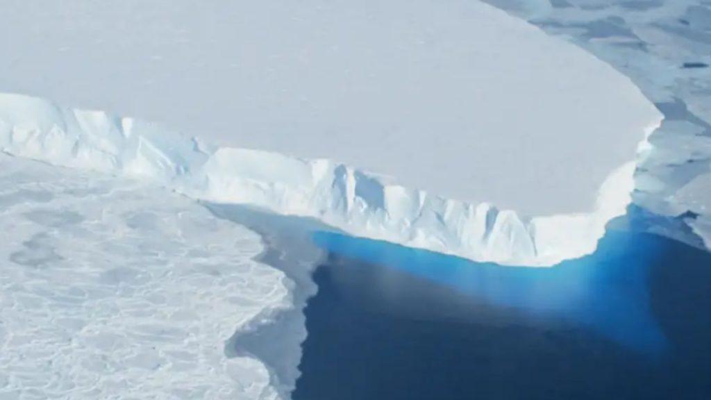 La “alocada” propuesta para evitar la desaparición del glaciar del Juicio Final La “alocada” propuesta para evitar la desaparición del glaciar del Juicio Final