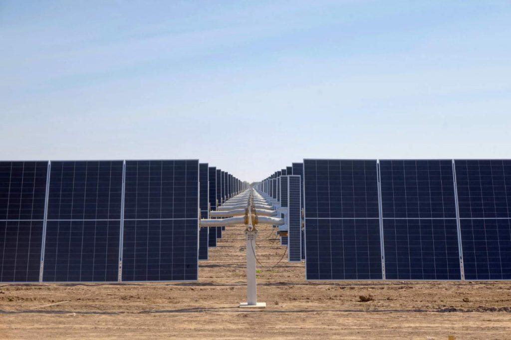 Una de las primeras industriales del país ya opera con 100% de energía renovable Una de las primeras industriales del país ya opera con 100% de energía renovable