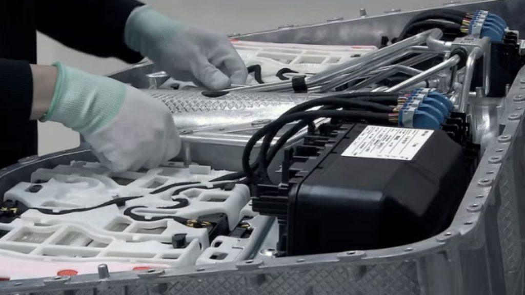 Qué pasa con la batería de un auto eléctrico: vida útil, garantía y costo de reemplazo Qué pasa con la batería de un auto eléctrico: vida útil, garantía y costo de reemplazo